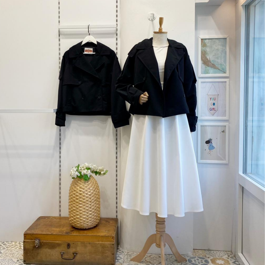 Siyah Dulcet Kısa Trençkot