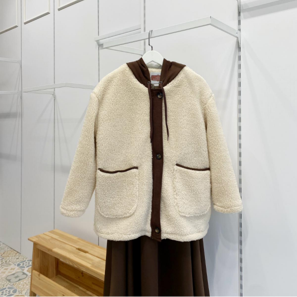 Kapüşonlu Krem Peluş Mont