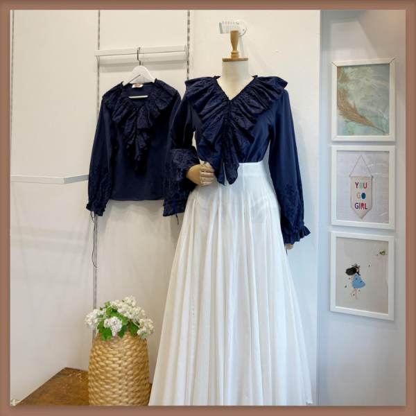 Brode Volanlı Lacivert Keten Gömlek