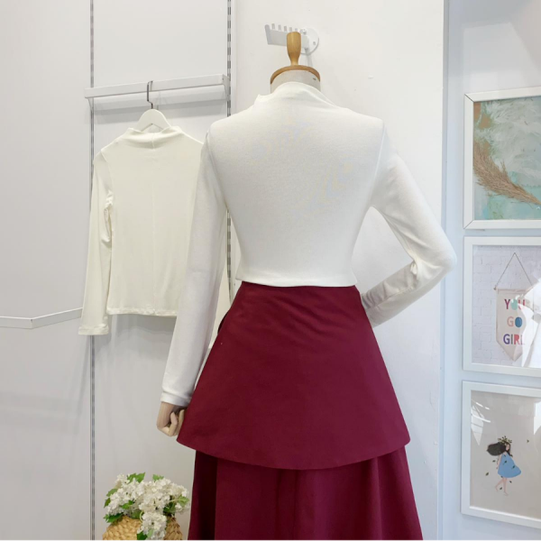 Dikiş Detaylı Ekru Likralı Bluz