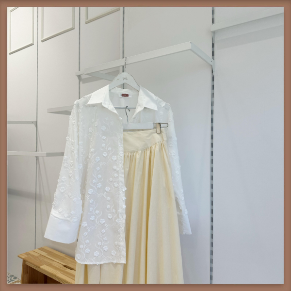 Beyaz Daisy Çiçekli Tunik