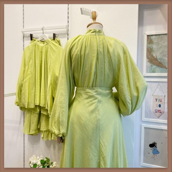 Dalgalı Şifon Kumaş Açık Yeşil Balon Kol Takım