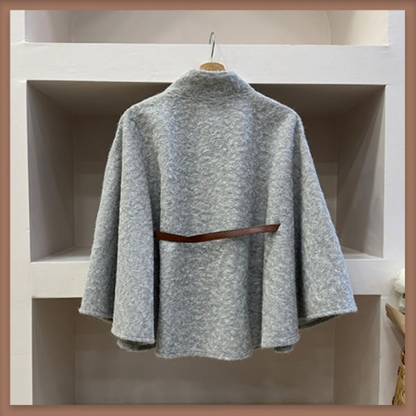 Gri deri kemerli yün pelerin ceket