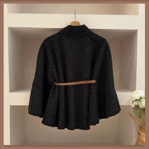 Siyah deri kemerli yün pelerin ceket