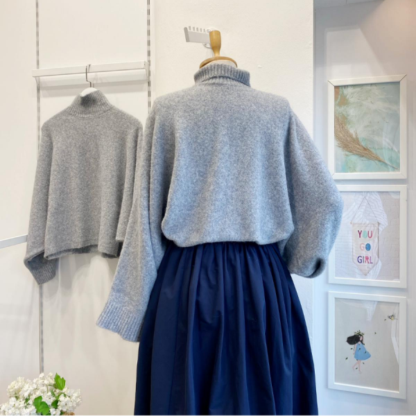 Gri Yumuşak Dokulu Yarasa Kol Kazak