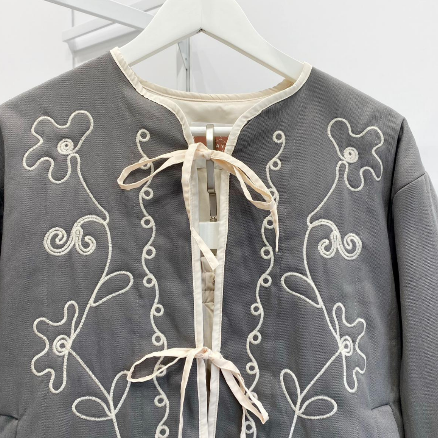 Gri Nakışlı Florina Ceket