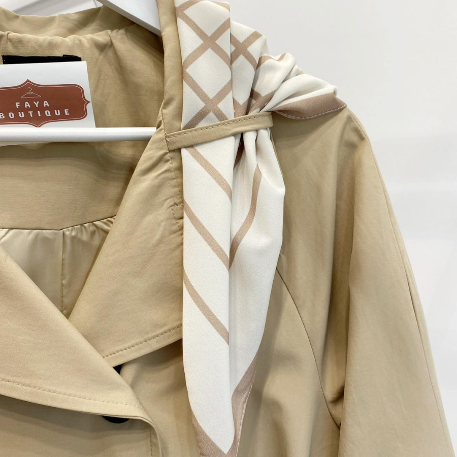 Bej Fular Detaylı Trençkot