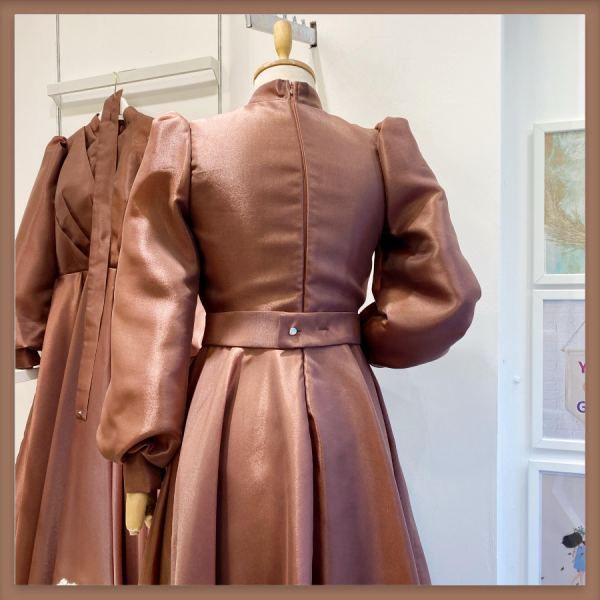 Kahverengi Taş Tokalı Matmazel Abiye