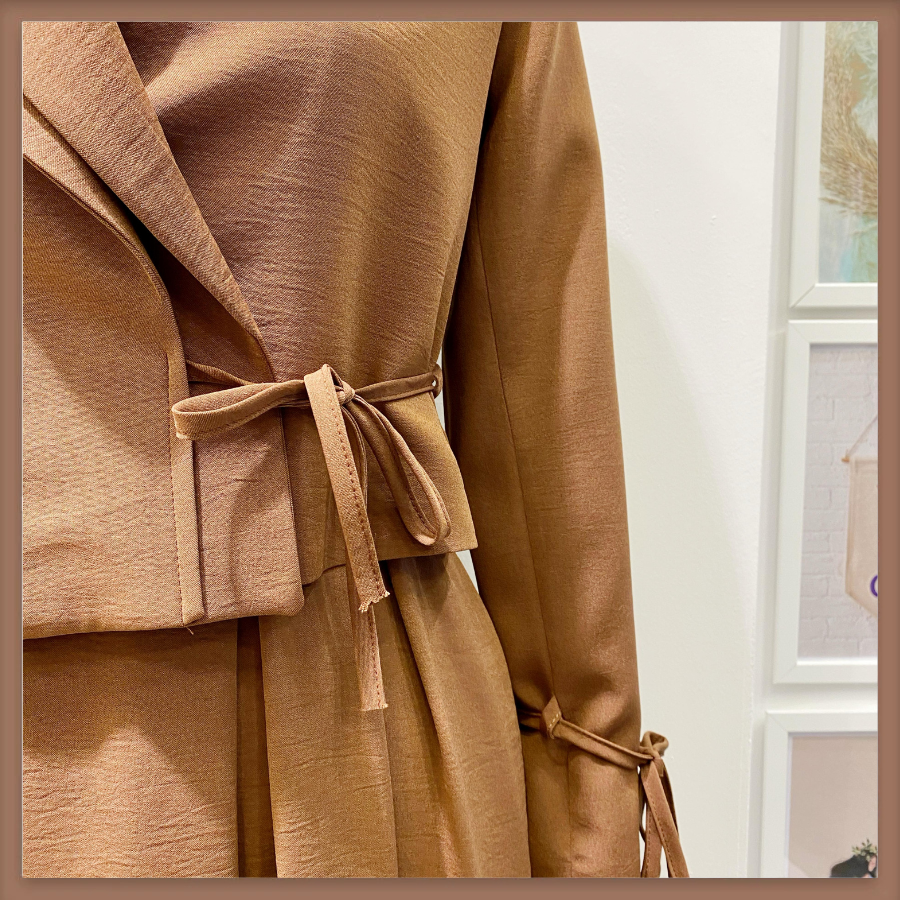 Kahverengi Ceketli Nora Takım