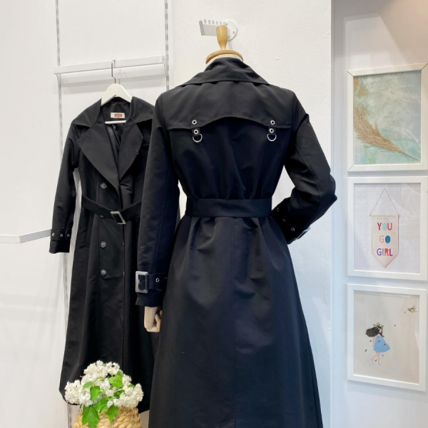 Siyah Zımba Detaylı Serein Trençkot