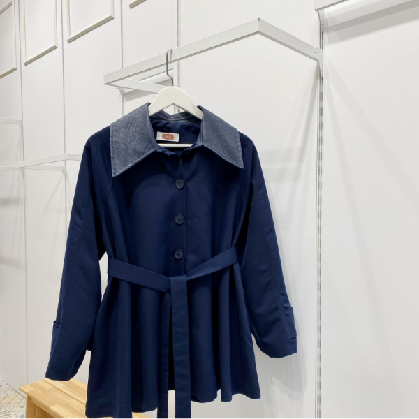 Lacivert Deri Yakalı Kuşaklı Ceket