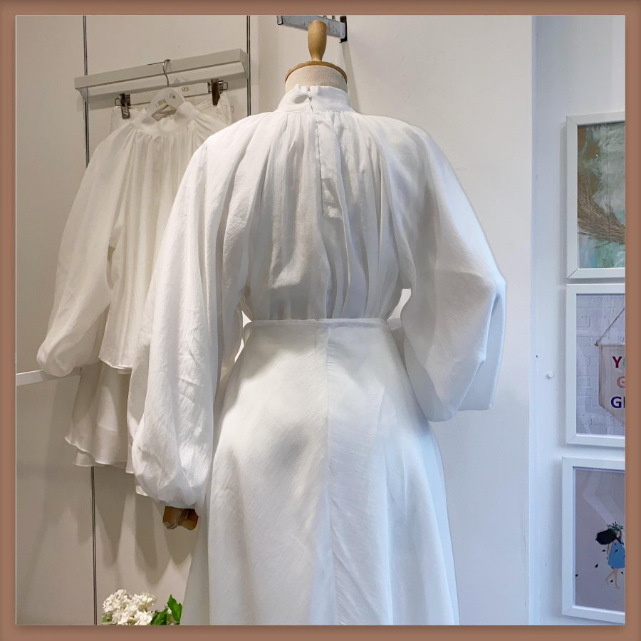 Dalgalı Şifon Kumaş Beyaz Balon Kol Takım