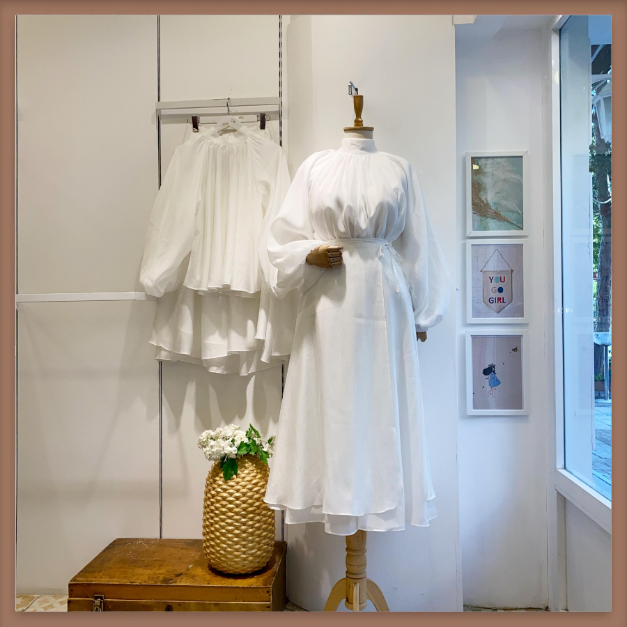 Dalgalı Şifon Kumaş Beyaz Balon Kol Takım