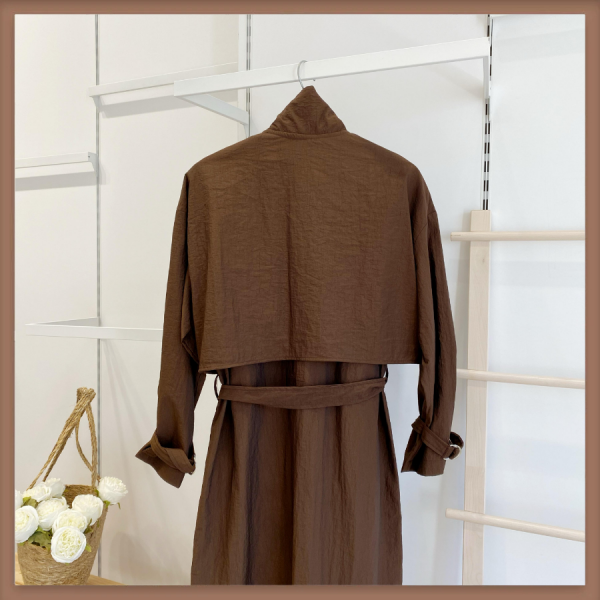 Kahverengi Önü Düğme Detaylı Trençkot