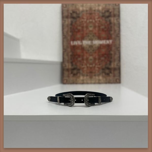 Çift tokalı gümüş siyah deri kemer