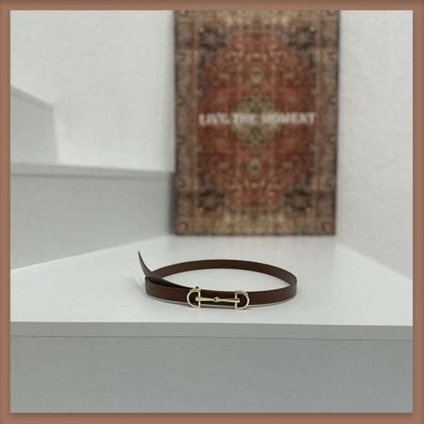 İnce deri taba çift tokalı kemer