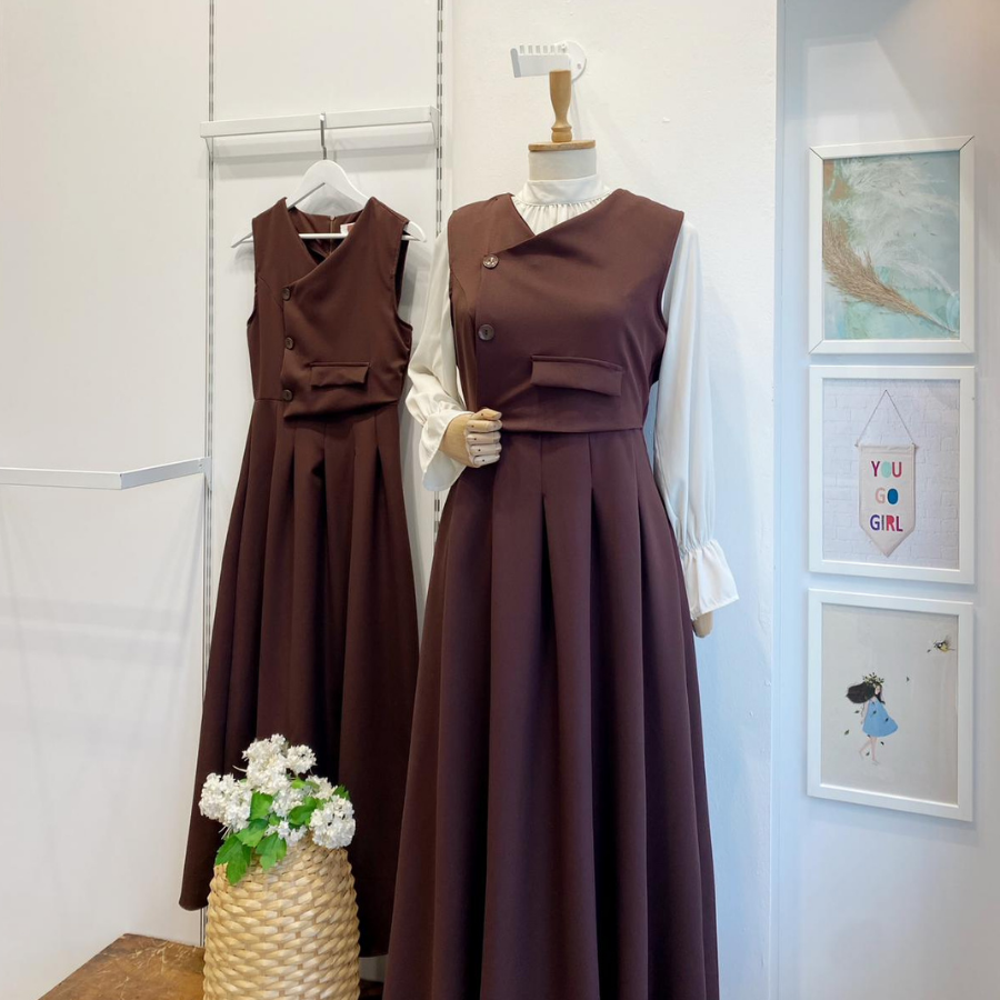 Acı Kahve Düğme Detaylı Crep Jile