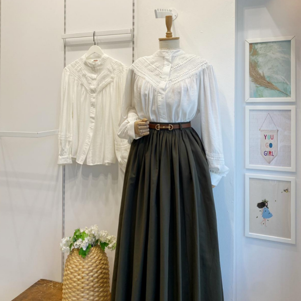 Beyaz Fistolu Hastia Gömlek