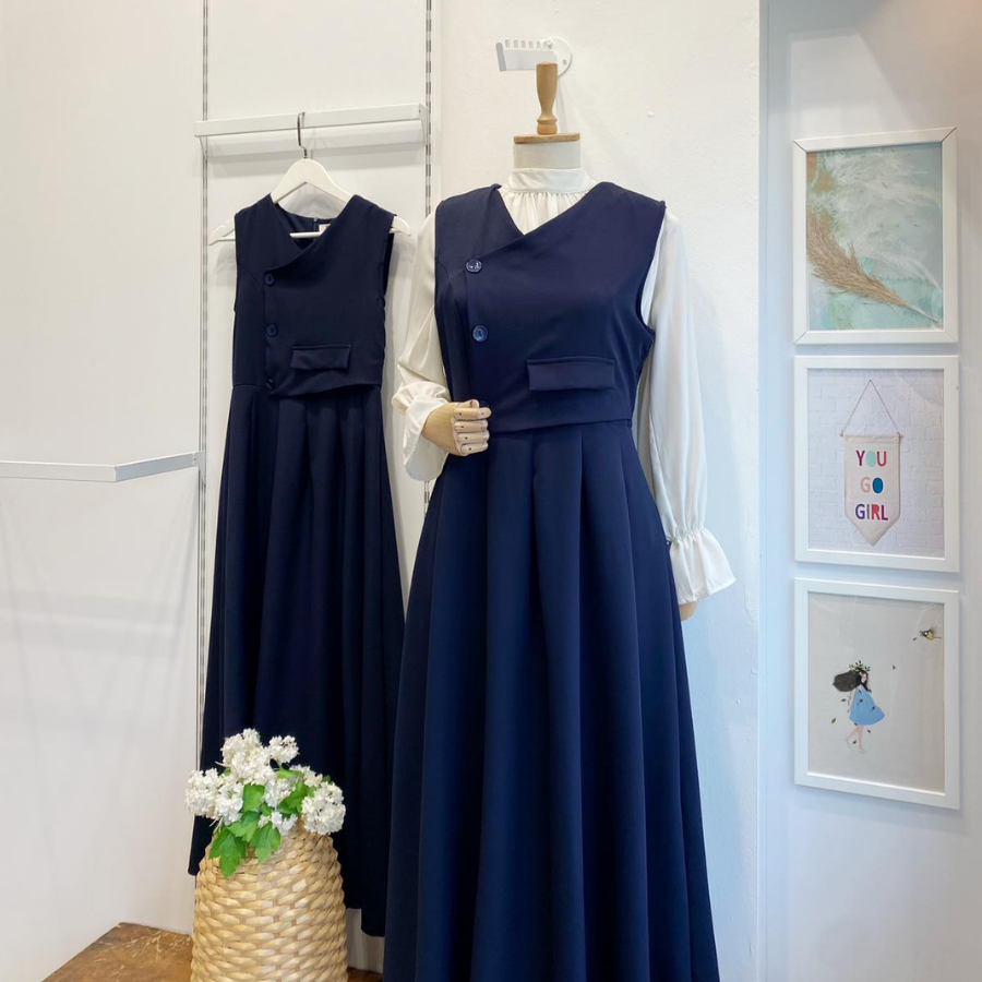 Lacivert Düğme Detaylı Crep Jile