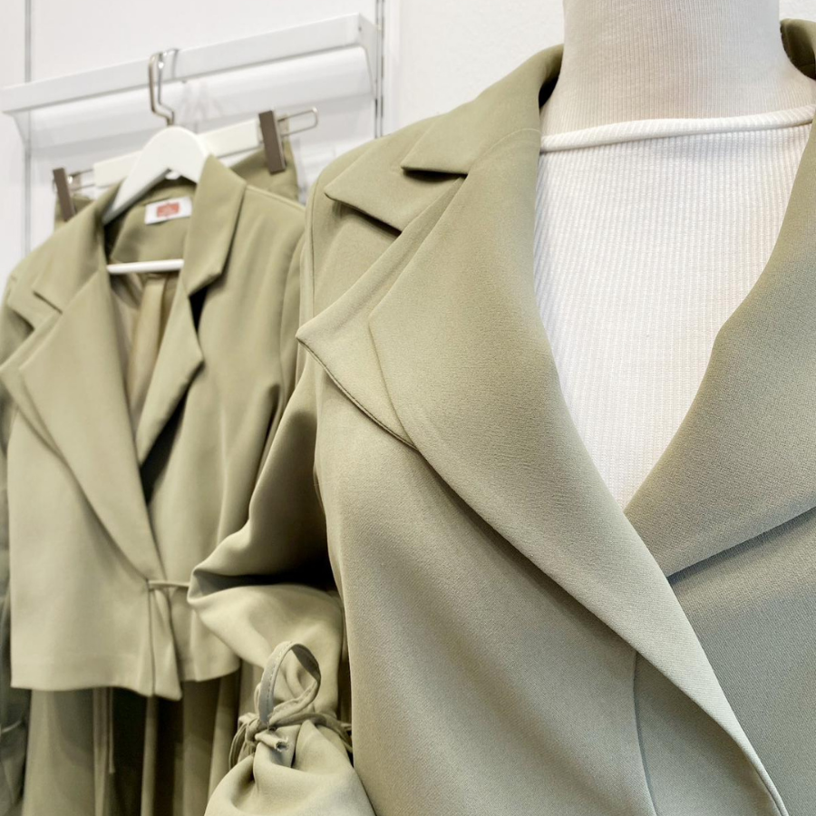 Haki Yeşili Ceketli Nora Takım