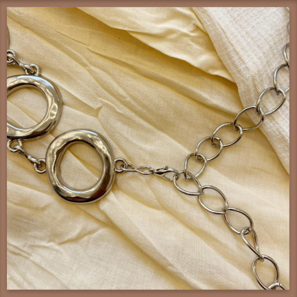 Yuvarlak Tokalı Silver Zincir Kemer