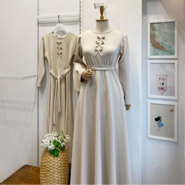 Krem Perhanon Bağcıklı Scuba Elbise