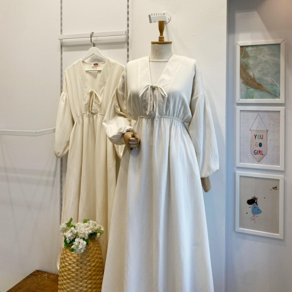 Ekru Müslin Kumaş Matin Elbise