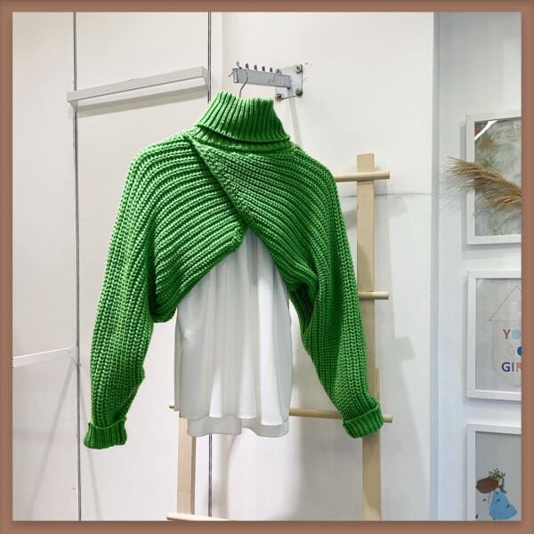 YEŞİL BOĞAZLI CROP KAZAK