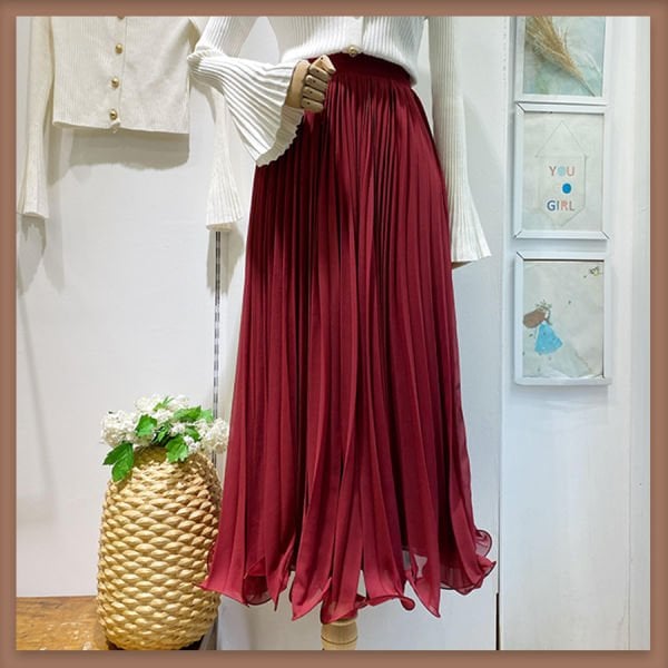 Burgunderroter Chiffon-Plissee-Rock