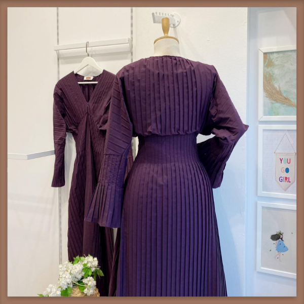 Mürdüm Piliseli Poplin Elbise