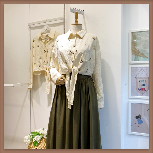 Çiçek Nakışlı Bağlamalı Vizon Gömlek