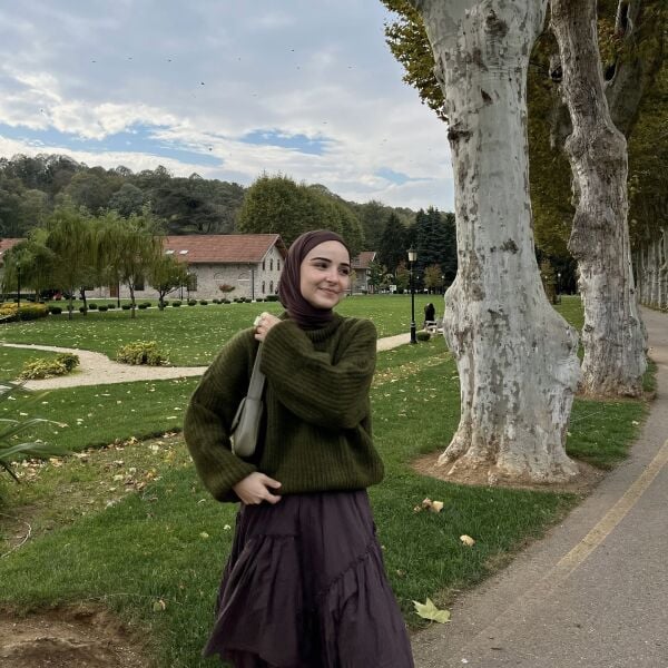 Faya Girls x Yeşil Nuageux Kazak