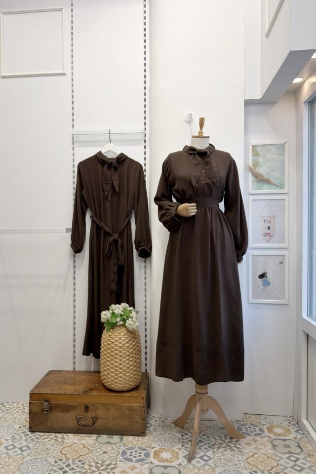 Kahverengi Modal Kumaş Ruth Elbise