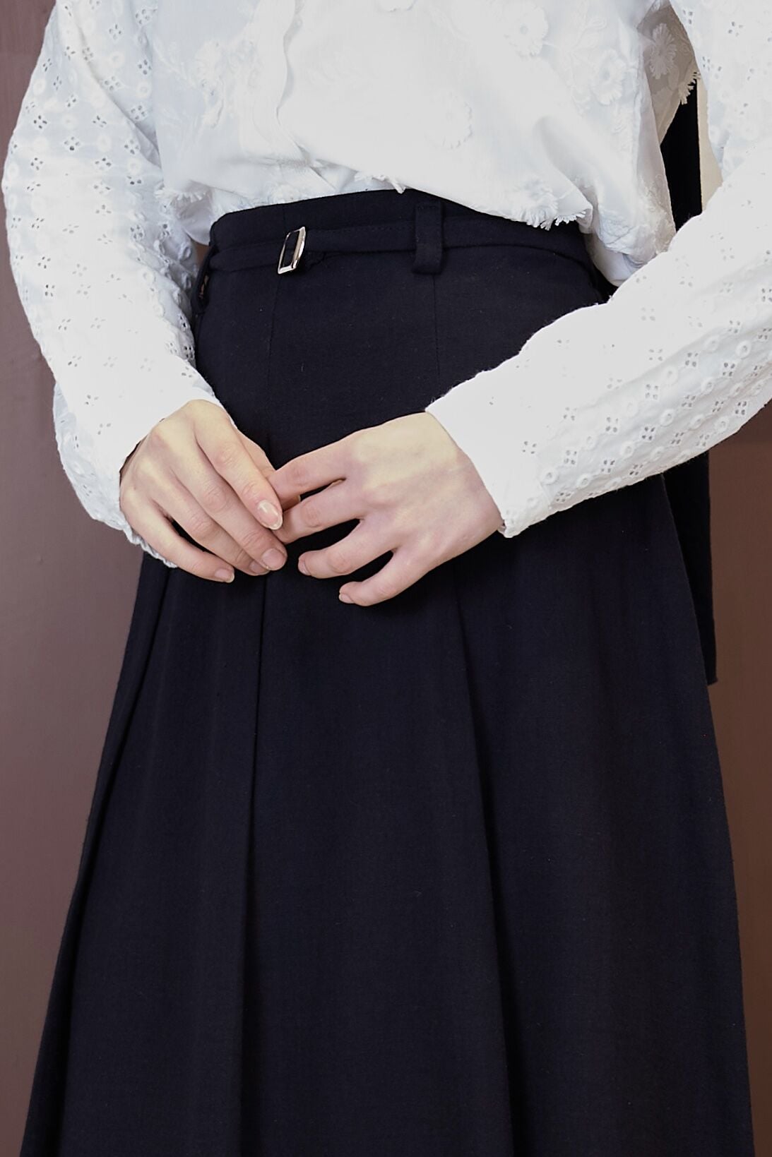 Siyah Pile Detaylı Keten Etek