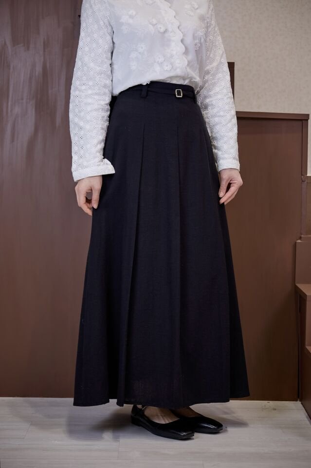 Siyah Pile Detaylı Keten Etek