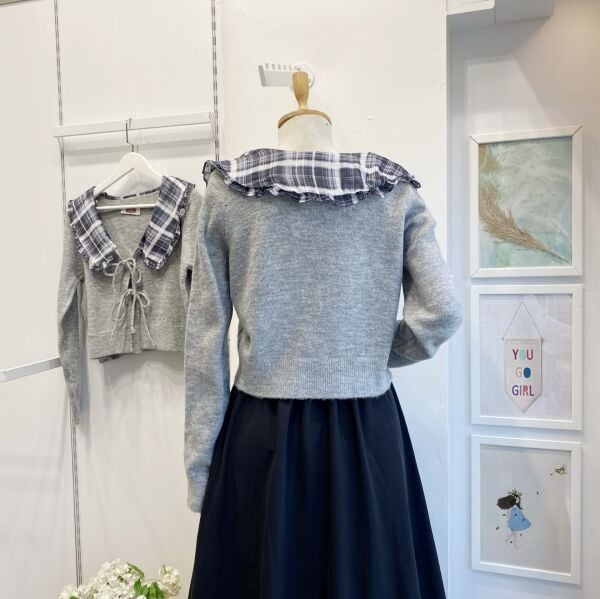 Ekose Yakalı Gri Hırka