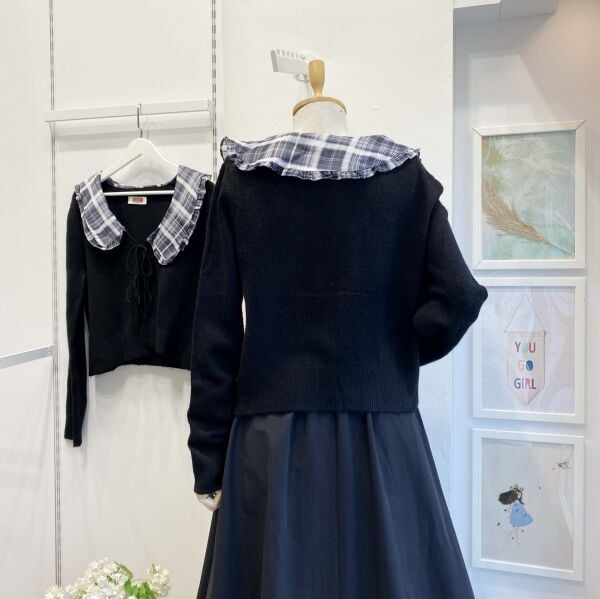 Ekose Yakalı Siyah Hırka