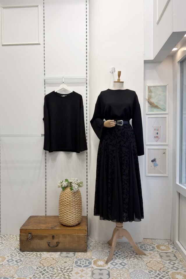 Siyah Graceful Tül Etek