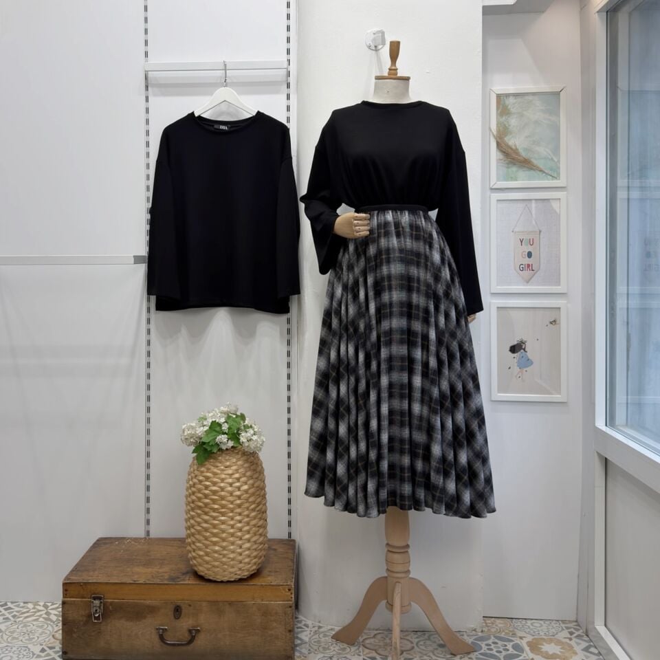 Siyah Beli Lastikli Ekose Desenli Kloş Etek