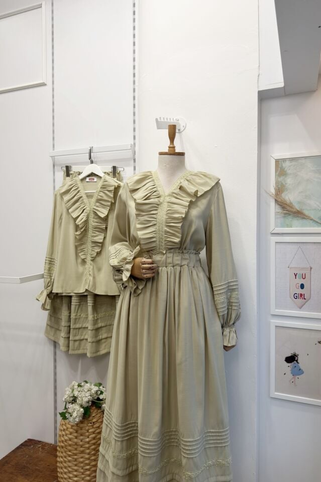 Çağla Yeşili Fırfır Volanlı Vual Keten Takım