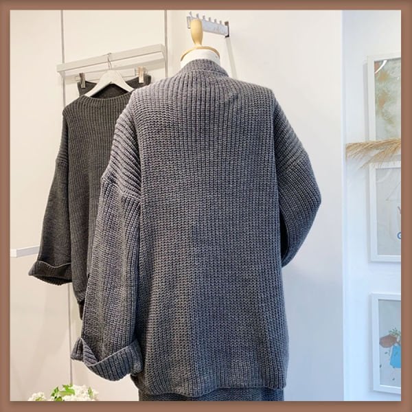 Anthracite magnolia knitwear suit