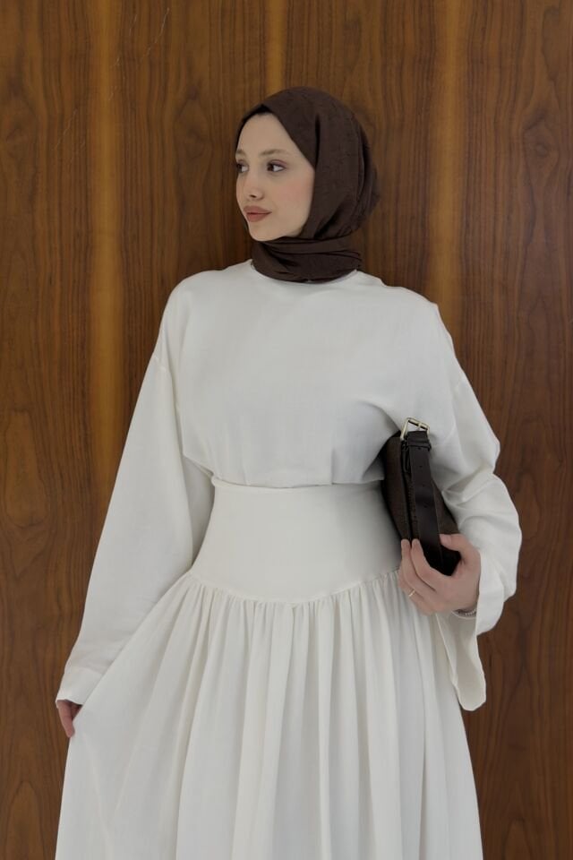 Beyaz Bel Korsajlı Keten Takım