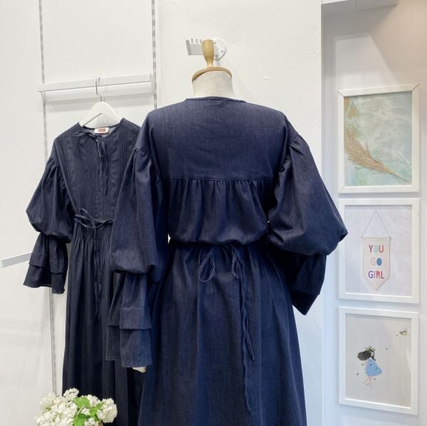 Prenses Kol Detaylı Lacivert Oversize Kot Elbise