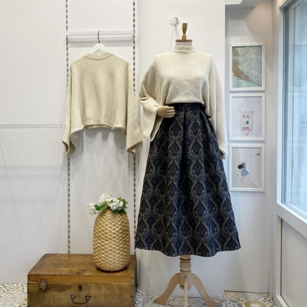 Gri Etnik Desenli Kapitone Etek