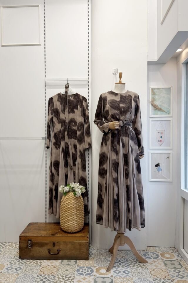 Vizon Desenli Stonella Şifon Elbise