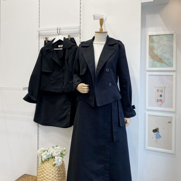 Siyah Anvelop Etekli Trenç Takım