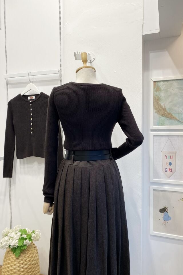 Acı Kahve Yünlü Düğmeli Triko Kazak