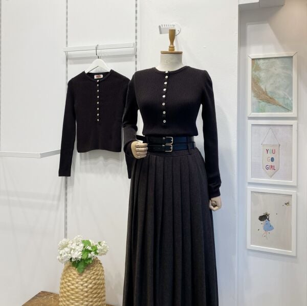 Acı Kahve Yünlü Düğmeli Triko Kazak