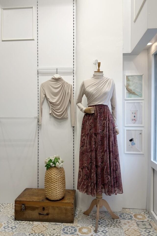 Beli Lastikli Bordo Şal Desen Şifon Etek