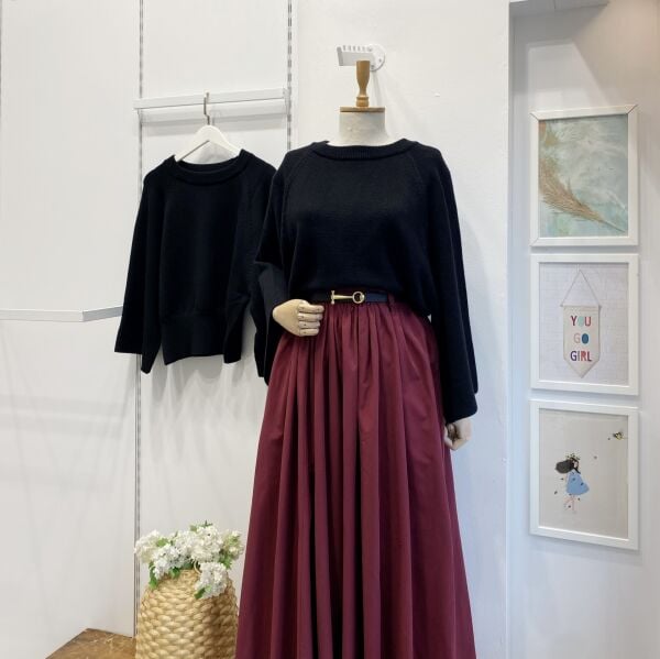 Siyah Bisiklet Yaka Geniş Kol Triko Kazak